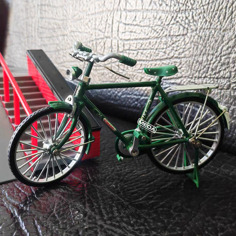 1:10 Scale Die-Cast Alloy Mini - Picture Of Mountain Biking incelemesi ve fiyatı