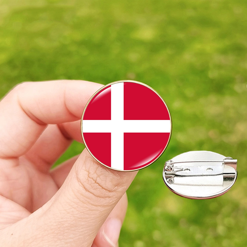 24 Football Flag Badge Pins Sc - Mountain Biking Georgia incelemesi ve fiyatı